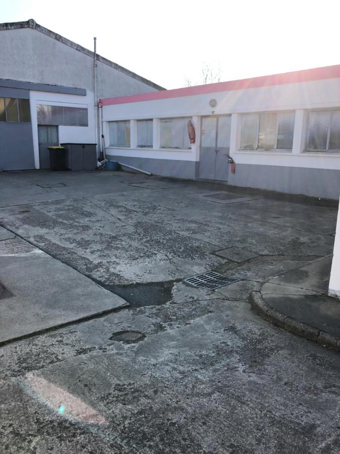 Gite De La Nievre - Centre Ville-2E Etage Flixecourt Exterior foto